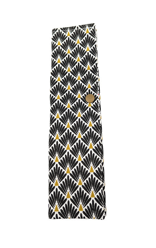 Etui à couverts à losanges noirs