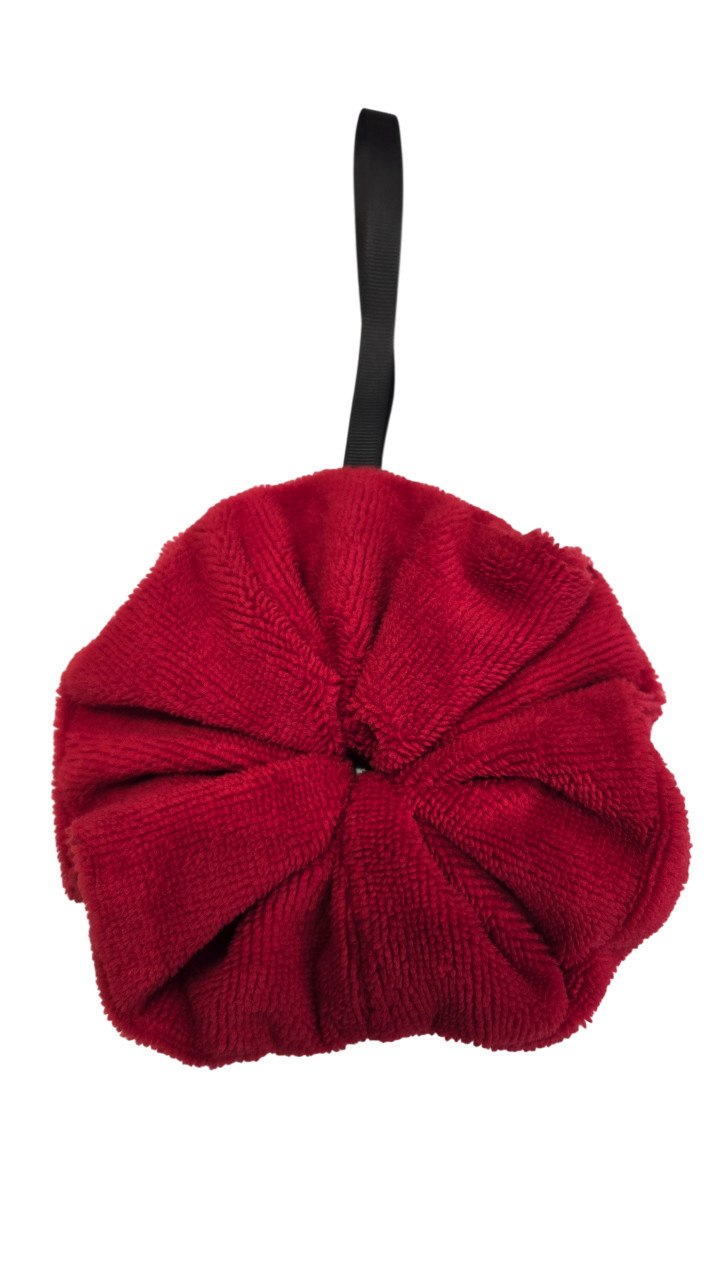 Fleur de douche en éponge douce rouge