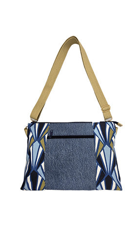 Sac à main artisanal beige et bleu