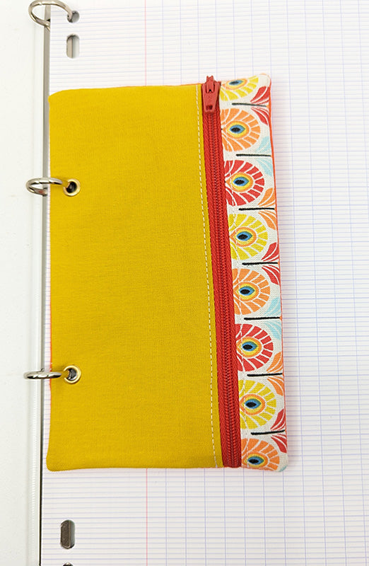 Trousse pour classeur "Plumes de Paons" jaune