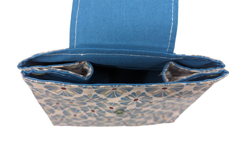 Trousse à grande ouverture "Rosaces bleues"