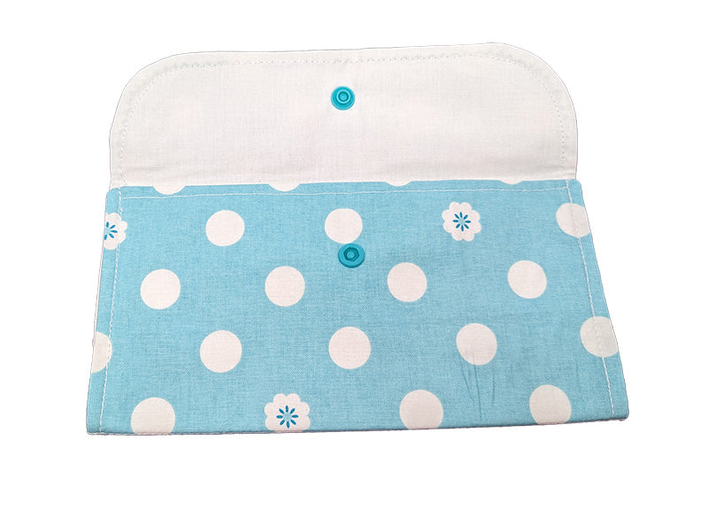 Pochette double bleue à pois blancs