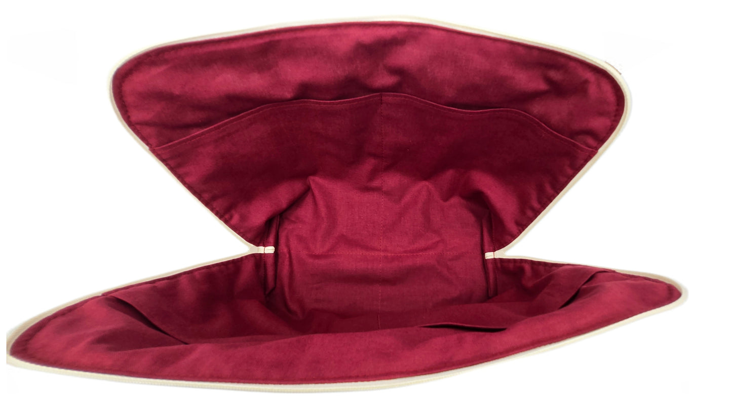 Maxi-trousse "Fleurs blanches et bordeaux"