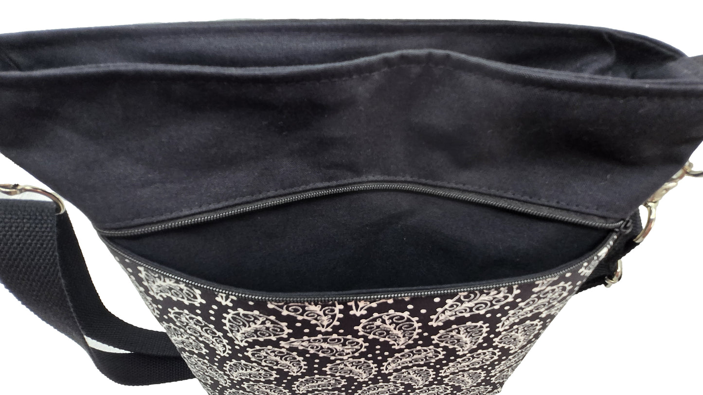 Sac à bandoulière artisanal black & white