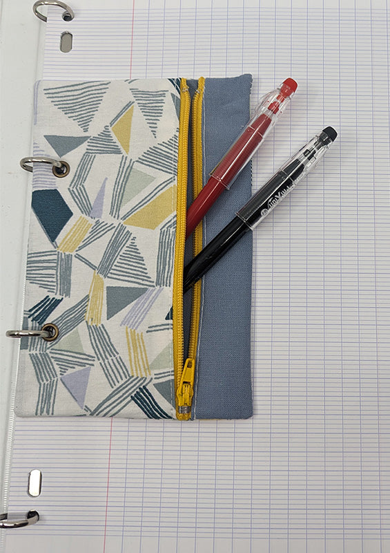 Trousse pour classeur "Lignes et triangles"