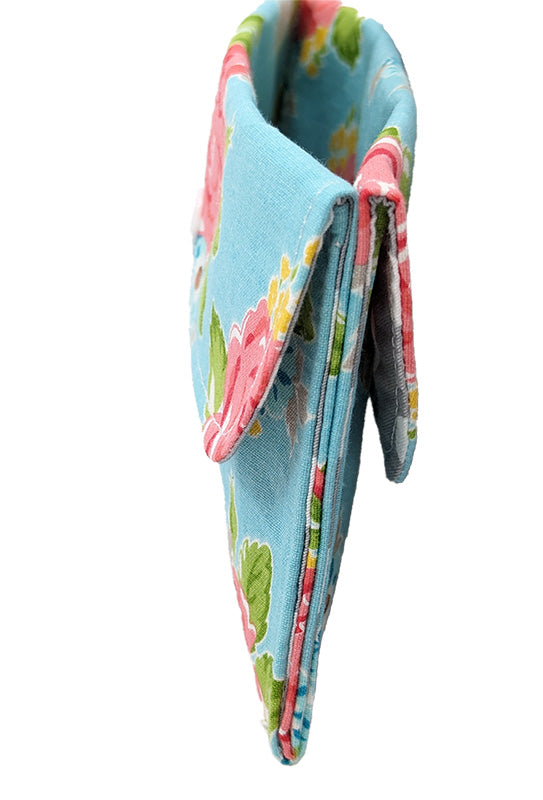 Pochette double bleue à fleurs