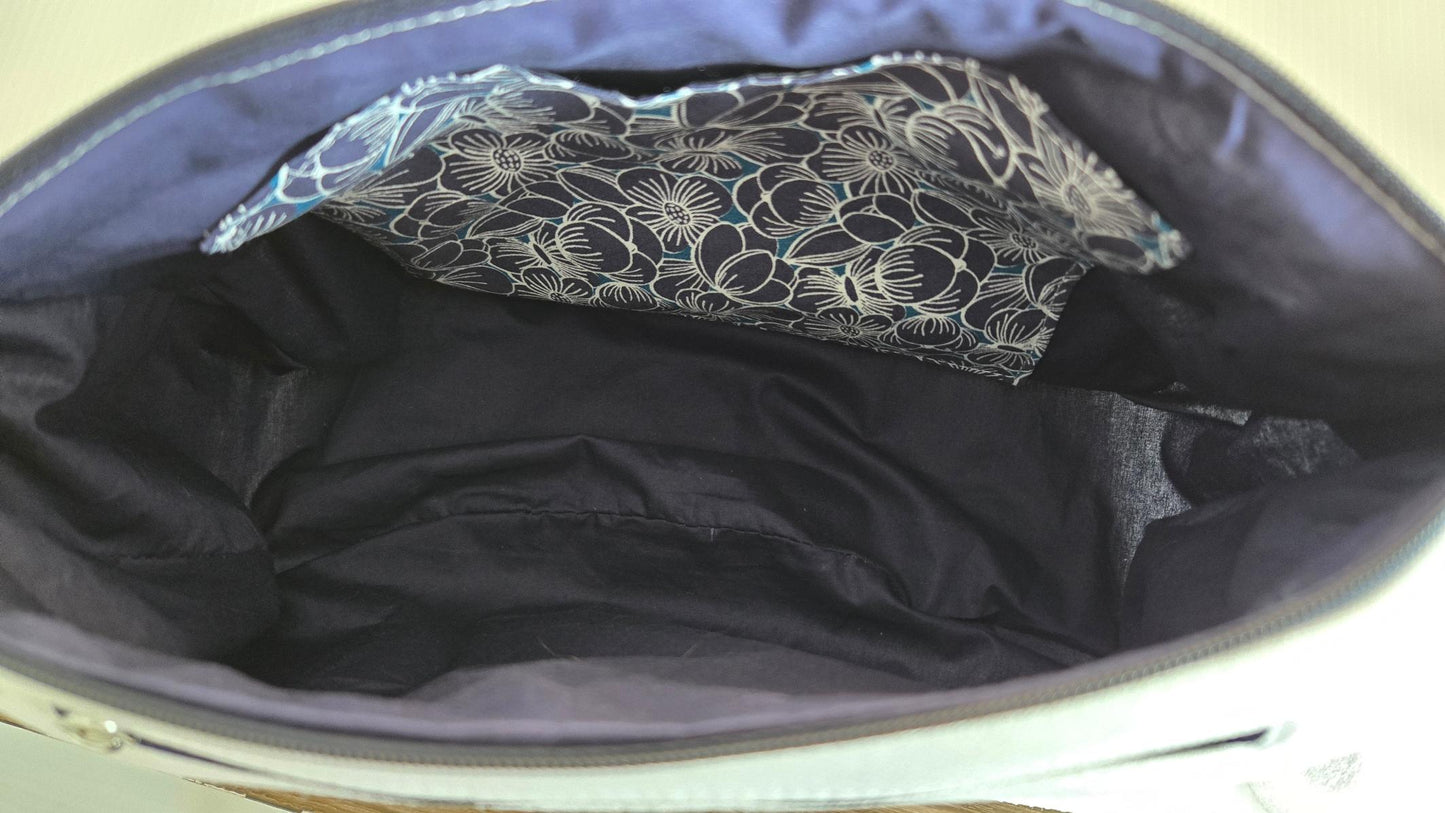 Sac à main artisanal en denim blanc "Fleurs marines"