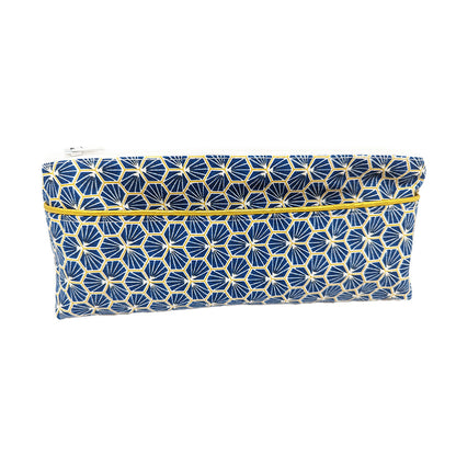 Trousse avec poche extérieure "Fleurs japonaises" bleue