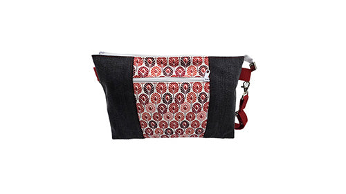 Sac à main artisanal jeans noir et plumes rouges