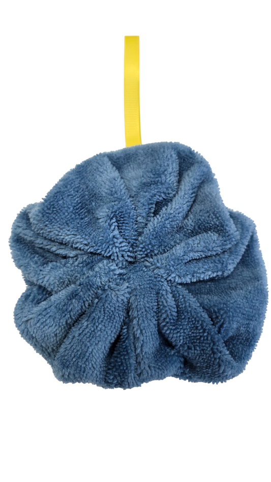 Fleur de douche en éponge douce bleue