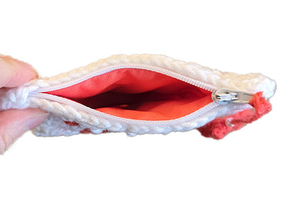 Trousse au crochet corail petit format