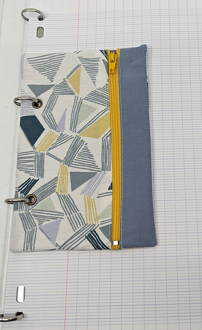 Trousse pour classeur "Lignes et triangles"