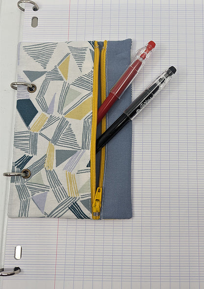 Trousse pour classeur "Lignes et triangles"